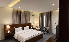 North Paradise Hotel